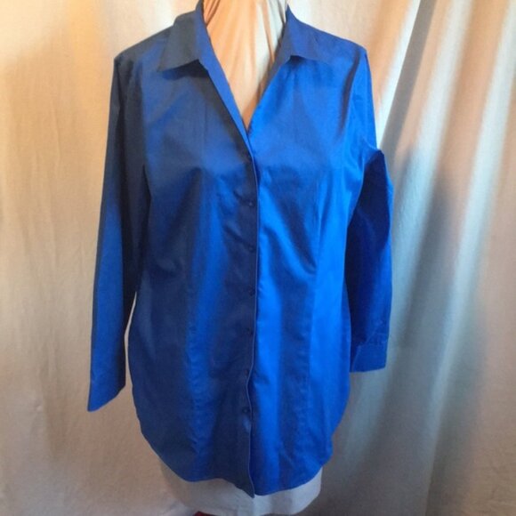 Chicos Royal blue button up blouse 100% cotton wrinkle resistant - Picture 1 of 8